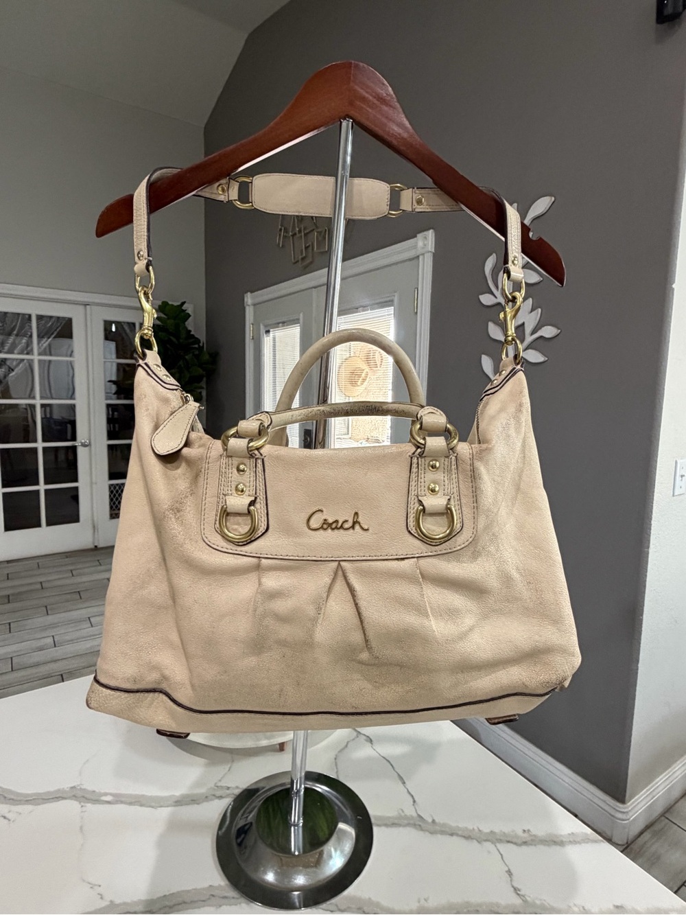 Coach Beige Leather Shoulder Bag with Gold Hardware
